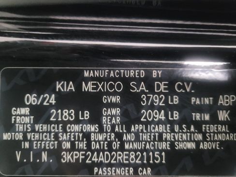 Used 2024 Kia Forte LX image 33