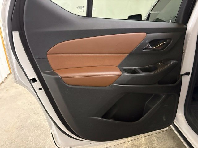 Used 2018 Chevrolet Traverse High Country AWD/4WD image 28