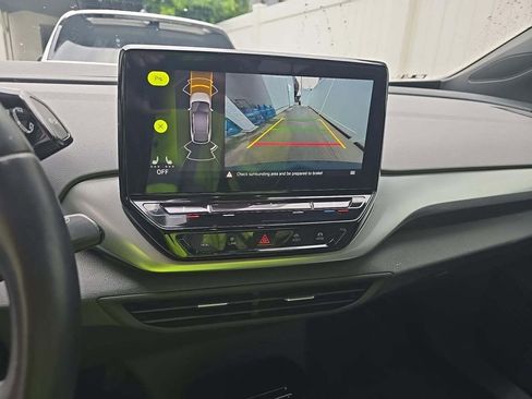 Used 2022 Volkswagen ID.4 Pro image 8