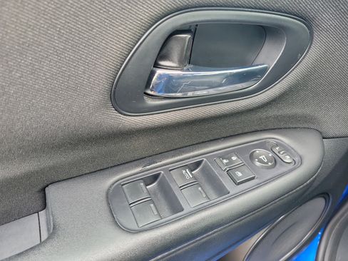 Used 2022 Honda HR-V Sport image 22