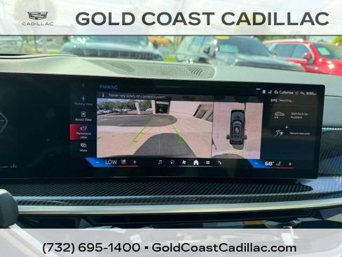 Used 2025 BMW X7 M60i AWD/4WD image 24