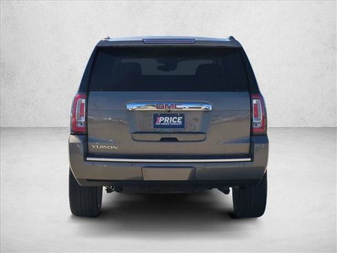 Used 2019 GMC Yukon Denali w/ Denali Ultimate Package image 7