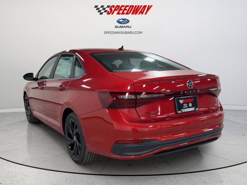 New 2026 Volkswagen Jetta SE image 7