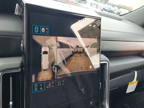 New 2026 GMC Yukon XL Denali w/ Sun & Power Step Package image 22