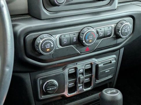 Used 2020 Jeep Wrangler Unlimited Sport S AWD/4WD image 11