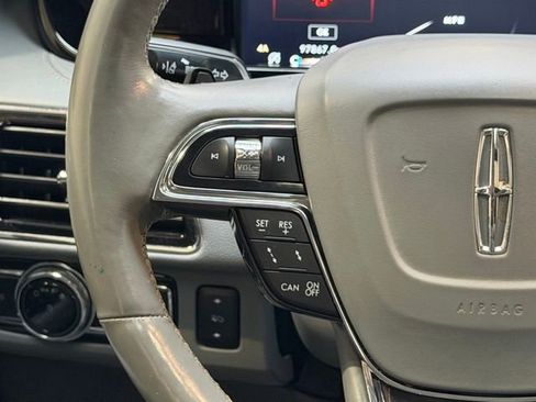Used 2020 Lincoln Navigator Reserve w/ Luxury Package AWD/4WD image 18