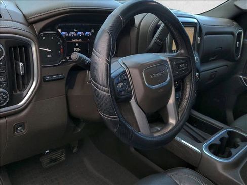 Used 2020 GMC Sierra 2500 Denali w/ Denali Ultimate Package image 9