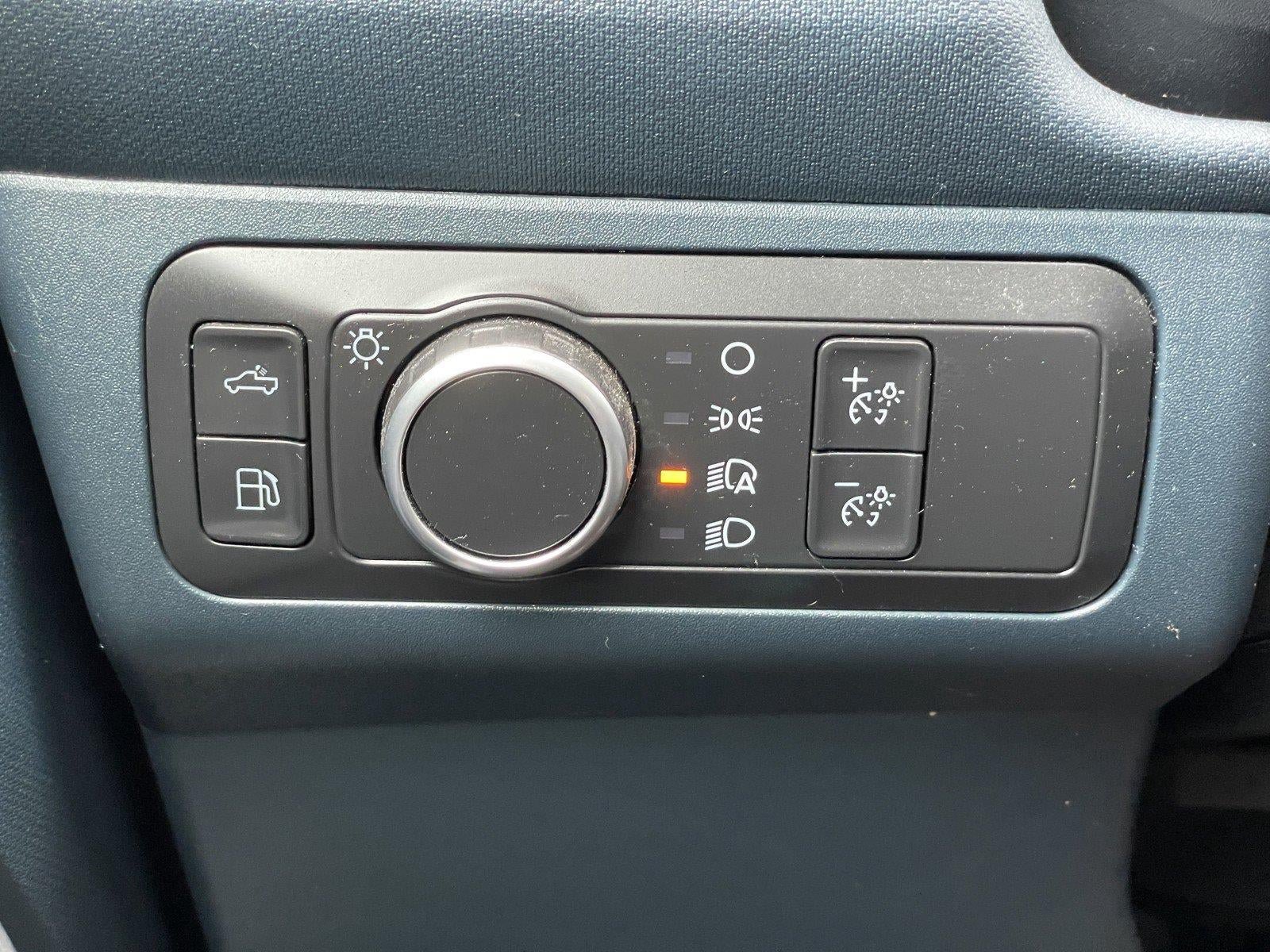 Used 2022 Ford Maverick XLT FWD image 29