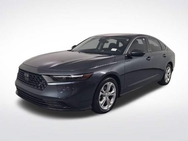 Used 2023 Honda Accord LX image 2