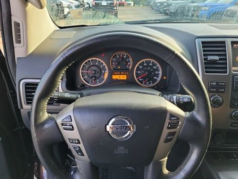 Used 2013 Nissan Armada SV RWD image 24