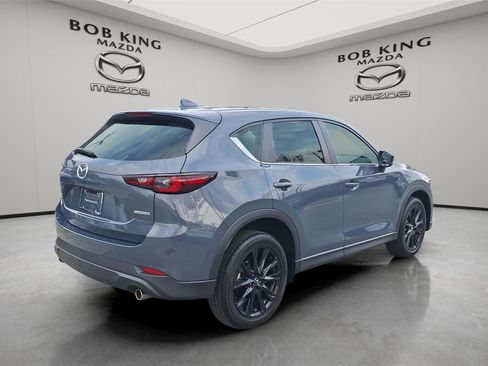 Used 2022 MAZDA CX-5 Carbon Edition image 5