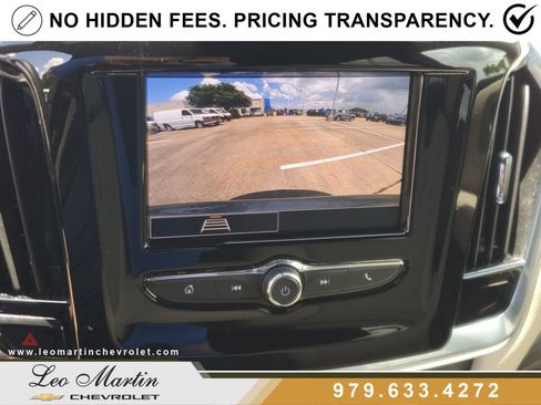 Used 2023 Chevrolet Traverse LS FWD image 25