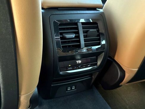 Certified 2023 BMW X3 sDrive30i w/ Premium Package image 16