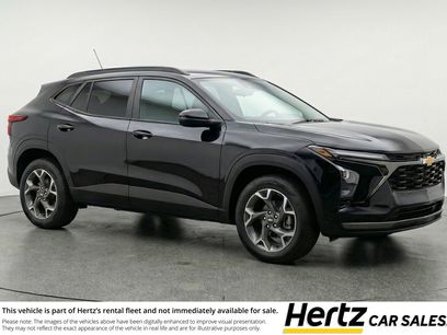 Used 2025 Chevrolet Trax LT w/ LT Convenience Package