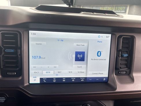 Used 2023 Ford Bronco Outer Banks image 6