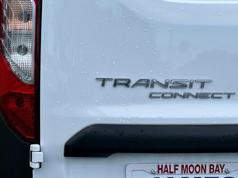 Used 2023 Ford Transit Connect XL image 22