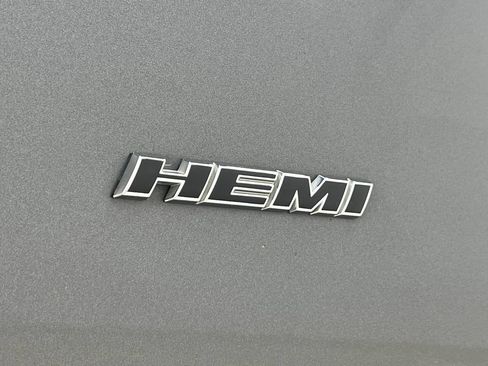 Used 2019 Dodge Challenger R/T RWD image 39