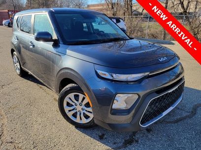 Used 2022 Kia Soul LX