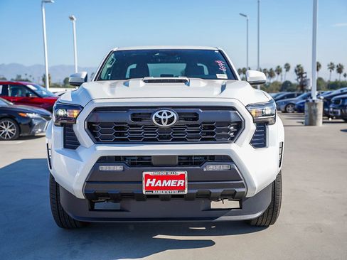 New 2025 Toyota Tacoma TRD Sport image 2