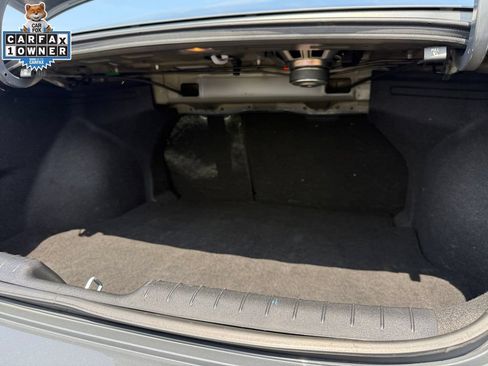 Used 2023 Hyundai Elantra Limited FWD image 19
