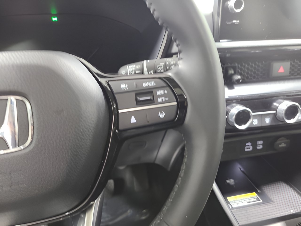 Used 2024 Honda CR-V EX-L image 27