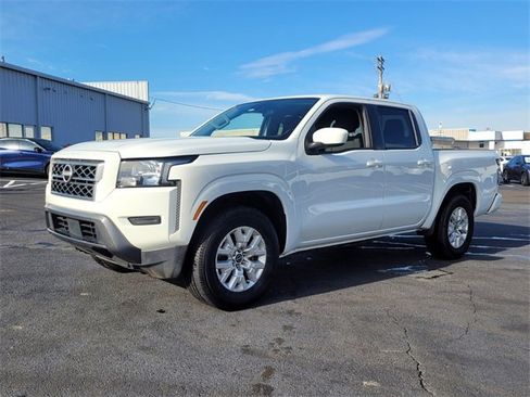 Certified 2022 Nissan Frontier SV image 7