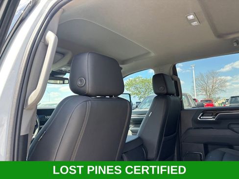 Used 2024 GMC Sierra 3500 SLE w/ SLE Value Package image 21