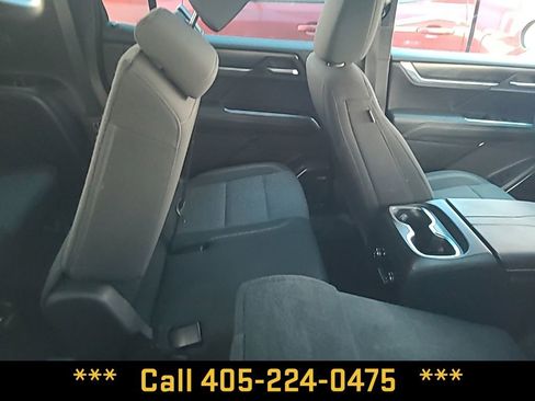 Used 2025 GMC Acadia Elevation image 20