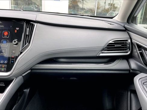 Certified 2023 Subaru Outback Onyx Edition image 19