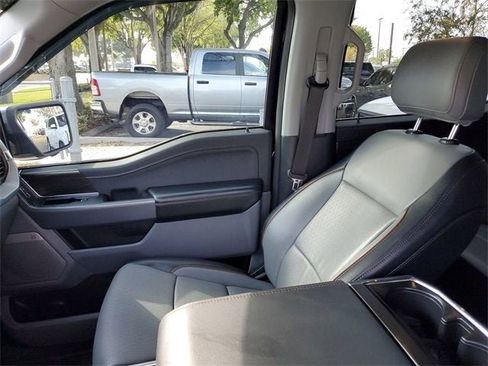 Used 2025 Ford F150 Lariat w/ Equipment Group 501A Mid image 32