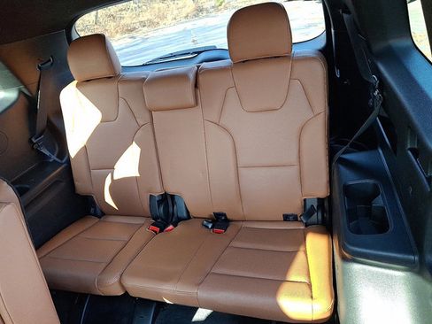 Used 2023 Kia Telluride EX X-Line AWD/4WD image 43