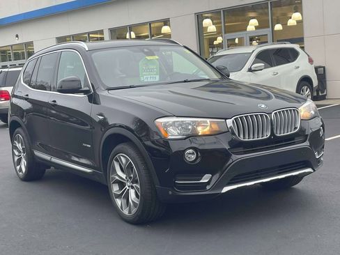 Used 2016 BMW X3 xDrive28i image 1