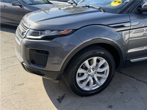 Used 2018 Land Rover Range Rover Evoque AWD/4WD image 10