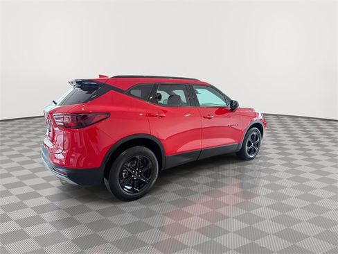 Certified 2024 Chevrolet Blazer LT w/ Convenience Package image 11