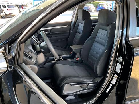 Used 2017 Honda CR-V LX image 8