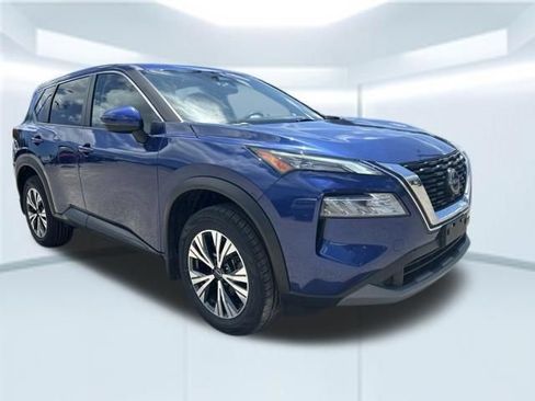 Used 2023 Nissan Rogue SV AWD/4WD image 3