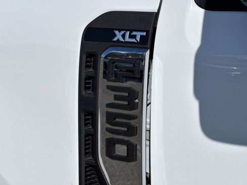 New 2026 Ford F350 XLT image 28