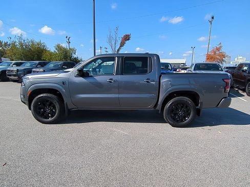 New 2026 Nissan Frontier SV image 7