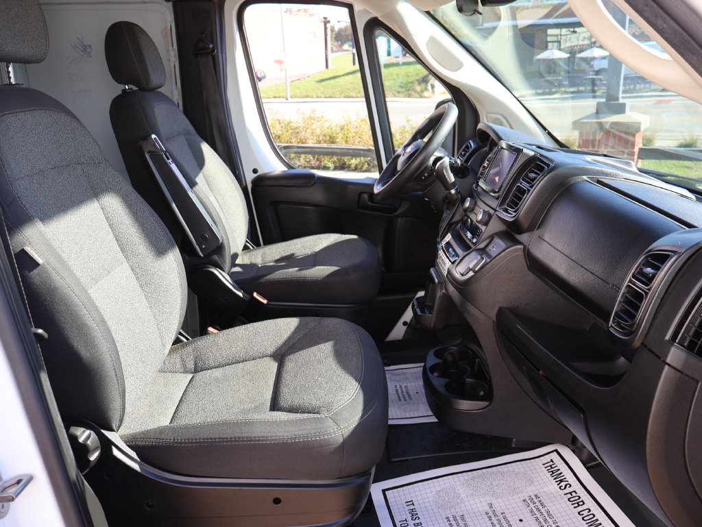 Used 2023 RAM ProMaster 2500 FWD image 9