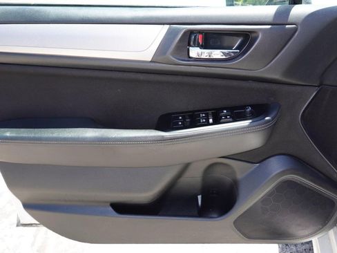 Used 2017 Subaru Legacy 2.5i Premium w/ Moonroof Package image 17