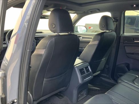 Used 2022 Volkswagen Atlas Cross Sport SEL Premium R-Line AWD/4WD image 12