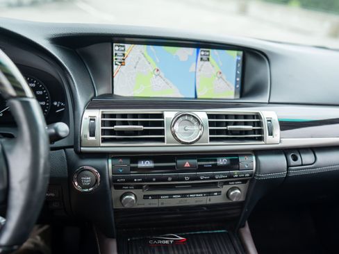 Used 2017 Lexus LS 460 RWD image 23