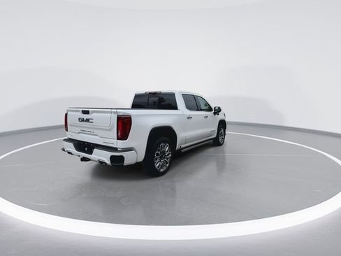 Used 2024 GMC Sierra 1500 Denali Ultimate AWD/4WD image 11