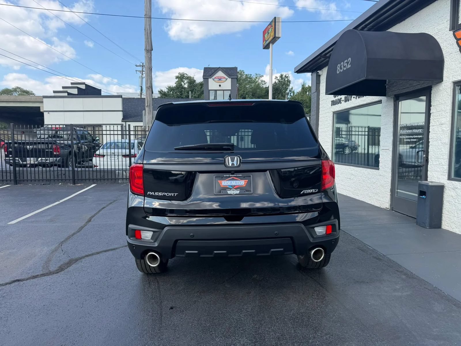 Used 2023 Honda Passport EX-L image 4