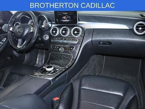 Used 2017 Mercedes-Benz C 300 4MATIC Sedan image 29