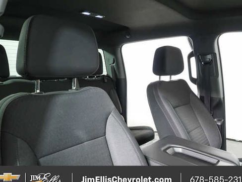 Certified 2025 Chevrolet Silverado 1500 LT image 18