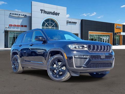 New 2026 Jeep Grand Cherokee Limited w/ Limited Altitude Package AWD/4WD image 1