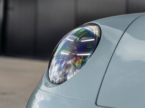 Certified 2025 Porsche 911 Carrera GTS image 23