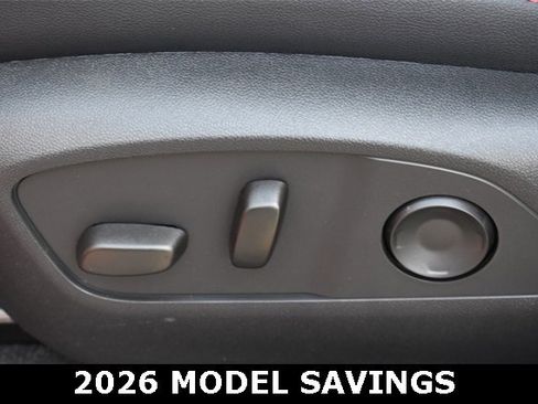 New 2026 Chevrolet Traverse RS w/ LPO, Floor Liner Package image 28