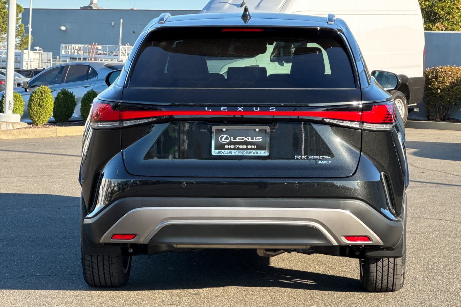 New 2026 Lexus RX 350h AWD/4WD image 8